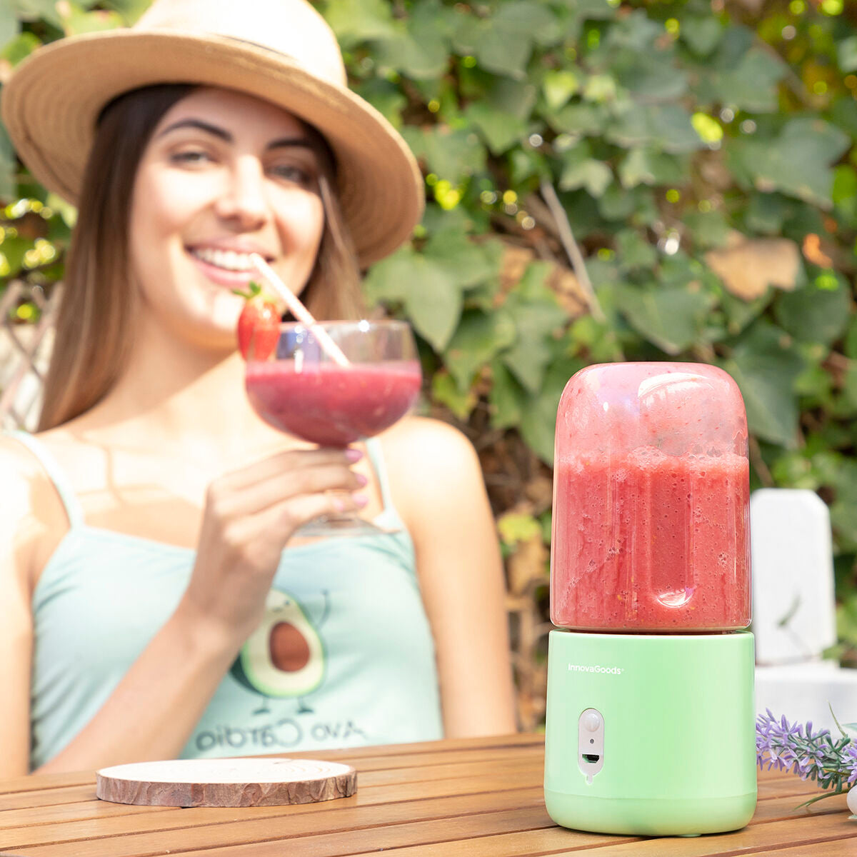 Portable Rechargeable Cup Blender – Compact, Powerful & Easy to Use | Urban Loft